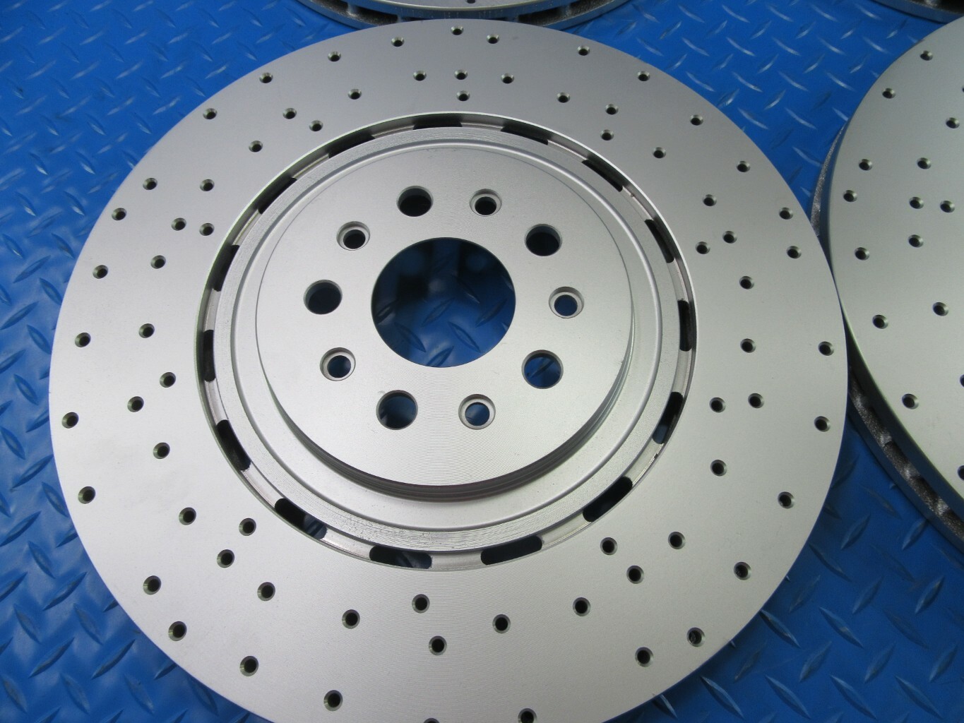 Maserati Quattroporte GTS front rear brake pads & rotors TopEuro #6932 