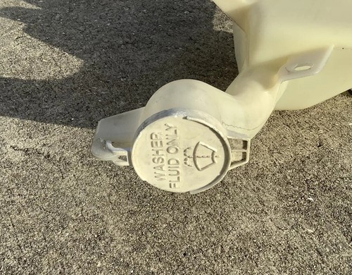 07-08 MITSUBISHI ENDEAVOR 04-09 GALANT WINDSHIELD WASHER BOTTLE RESERVOIR OEM - Foto 6 di 8