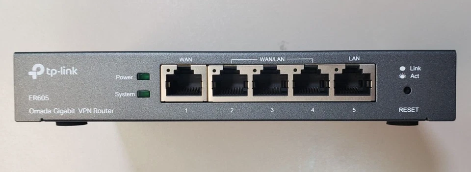 TP-LINK TL-R605 SafeStream Gigabit Multi-WAN VPN Router - Image 4 of 4