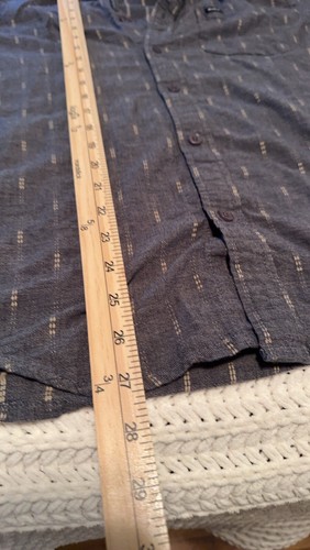 RVCA Men’s Medium Striped Button Down Short Sleeve Dress Shirt Grey/Blue - Picture 5 of 5