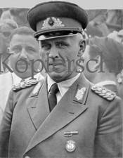 A23 Willi Stoph Vorsitzender Staatsrat Ministerrat Armeegeneral DDR ca. 20x24 cm