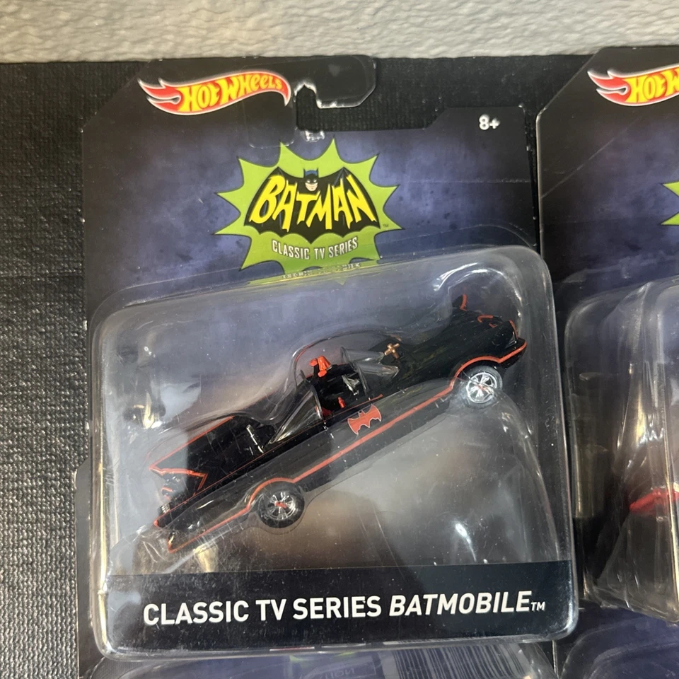 Hot Wheels Batman Serie de TV Clásica Años 40 y 66: Lote 1:50 Juego de (4) B Foto 2 de 4