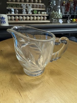 4833 Vtg 1940s Indiana Glass Willow Leaf Pressed Clear Glass Creamer