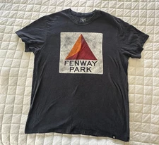 BOSTON RED SOX Shirt Adult Large Fenway Park Citgo Sign Distressed Graphic '47