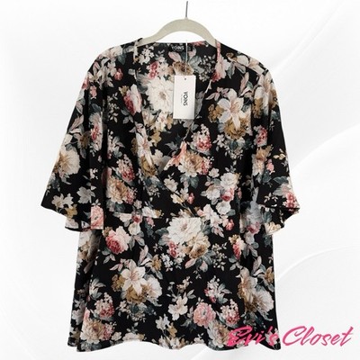 Yoins Floral Short Flutter Sleeves V Neck Blouse Floral Size 2XL. US 18. NWT