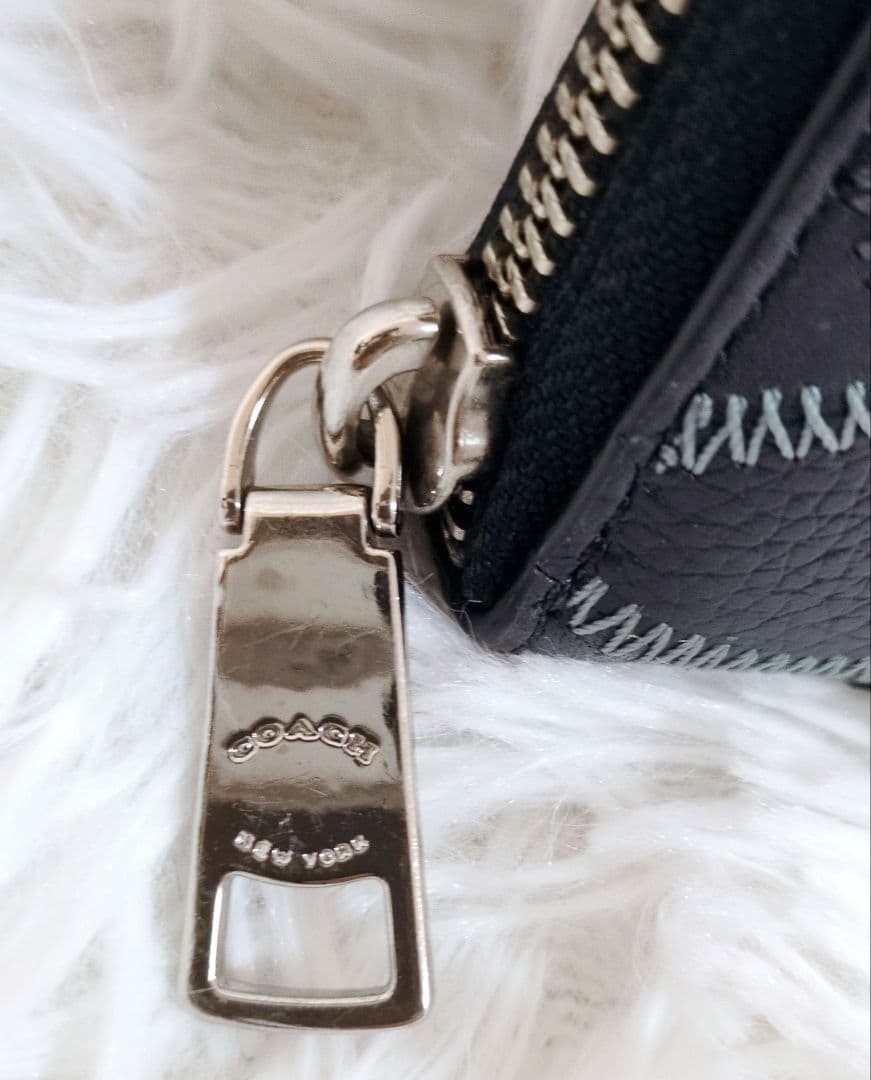 COACH Disney Tinker Bell Patchwork Long Wallet Le… - image 5