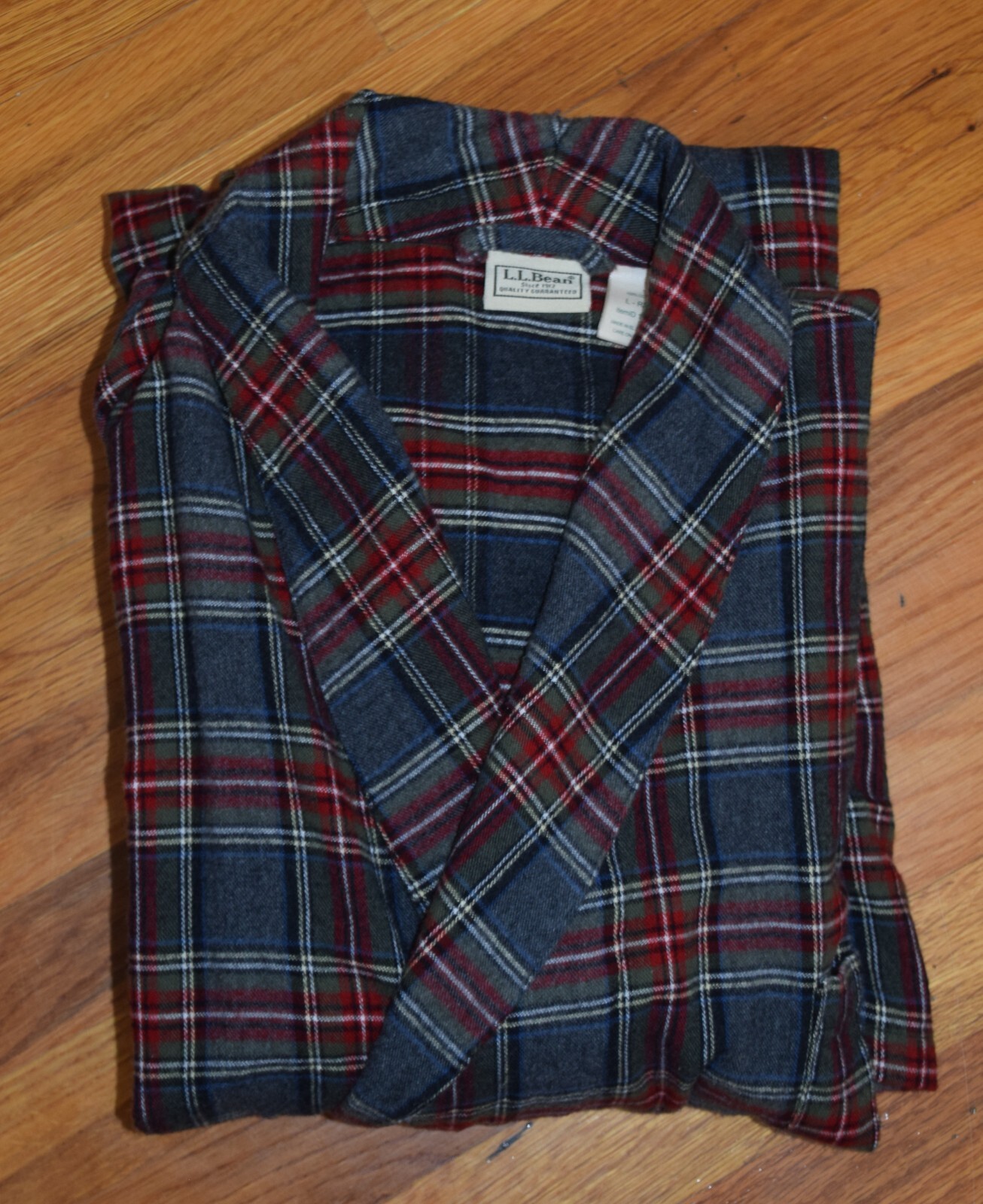 LL Bean Men's Scotch Plaid Flannel Robe XL Grey Red Stewart Belted Wrap