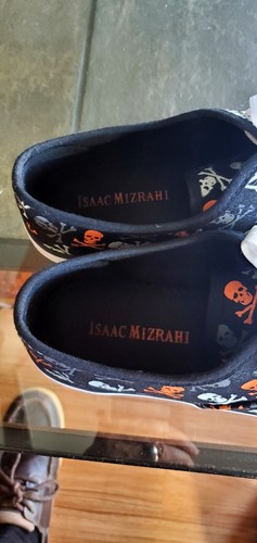 ISAAC MIZRAHI Sz 7.5 Glow-In-The-Dark Skulls Halloween Canvas Sneakers Shoes NEW - Picture 2 of 6