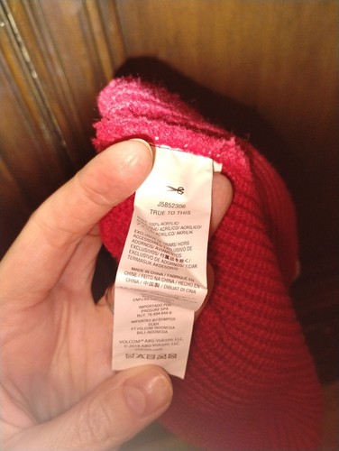 VOLCOM JLA Visor Beanie NWOT - Picture 9 of 9