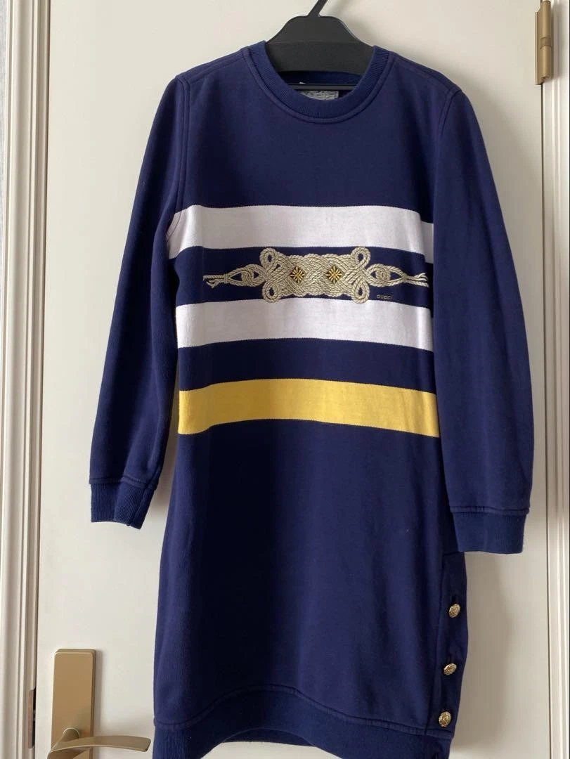 Robe matière sweat Gucci m6_0404