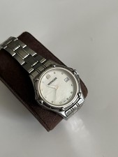 RUNNING Wenger Watch Women 28mm Pearl White Dial Silver Tone Date Round 7023X 