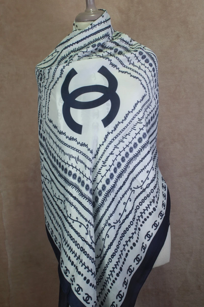 シャネル CHANEL STOLE Stole - Cashmere, silk & metallic fibers, black — Fashion | CHANEL