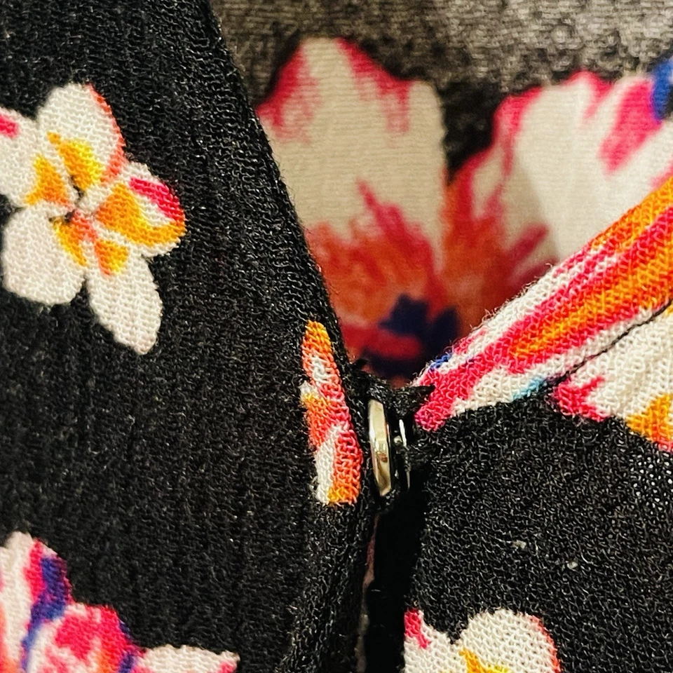 Mameluco floral tropical Terra & Sky mangas aleteadas abiertas de una pieza talla grande 2X Foto 4 de 4