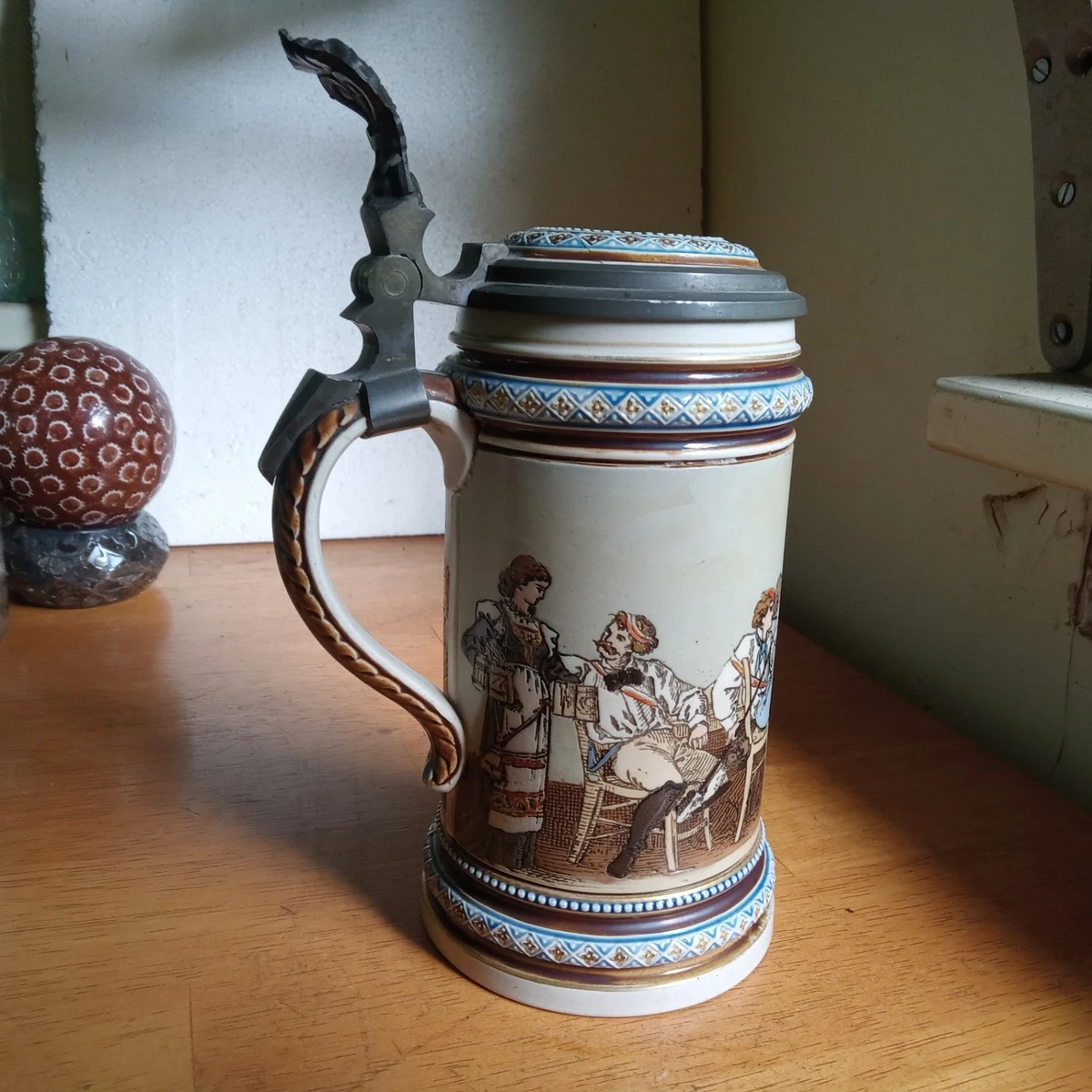 Villeroy Boch Mettlach In Collectible German Lidded Steins for