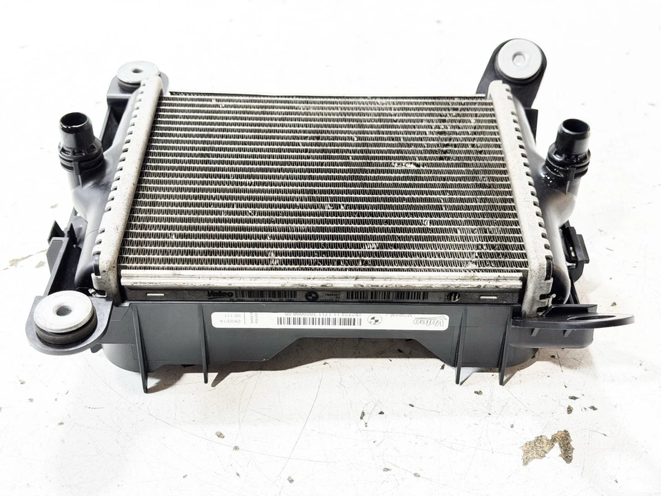 2014 - 2016 BMW F32 F33 F36 335I 435I N55 3.0L FRONT ENGINE COOLANT RADIATOR OEM - Image 3 of 4