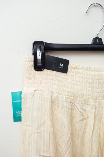 Maurices high waisted yellow flowy pants with faint print NWT size medium - Picture 4 of 5