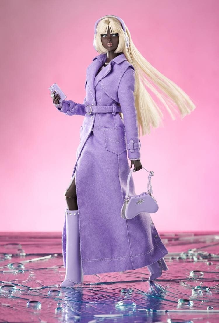 Integrity Toys NU Face Holographic Novae Ayumi #82170 NRFB