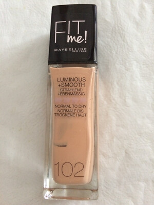 Maybelline Fit me! Liquid Foundation 30 ml - Fair Ivory