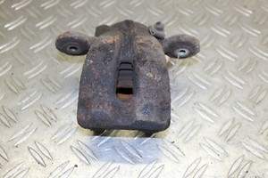 BMW 1er E87   Bremssattel Bremszange  vorne links