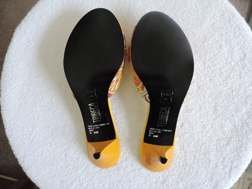 TRIBECA KENNETH COLE "JULIET" MUSTARD GOLD MULTI W/BOW OPEN TOE SLIDES HEELS - Picture 6 of 7