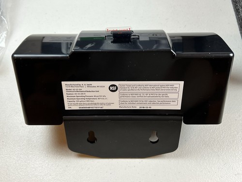 A. O. Smith AO-US-200 2-Stage Water Filter System with Brushed Metal Faucet READ - Picture 14 of 24