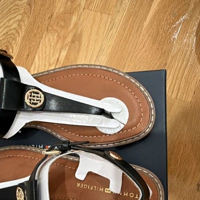 Tommy Hilfiger Women s Thong Sandals Logo Buckle Faux Leather Black/Brown 8.5