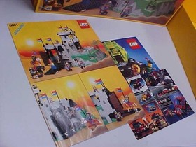 LEGOLAND 6081 KINGS MOUNTAIN FORTRESS COMPLETE WITH BOX VERY NICE 1990
