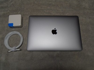 2018 release Apple MacBook Air, 13'', 1.6 GHz i5, 8gb RAM, 256gb SSD, Excellent!!