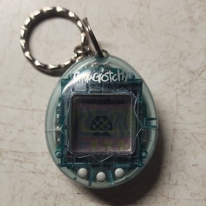 Tamagotchi Virtual Pet Keychain Electronic Toy Blue 1997 In working condition