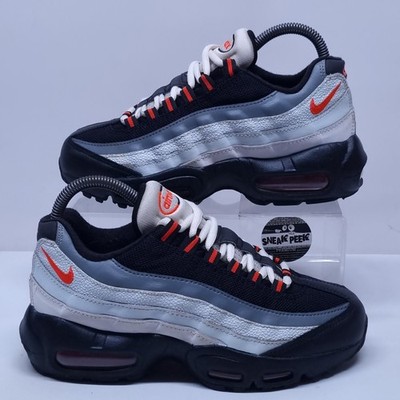 Nike Air Max 95 - UK Größe 4,5 - Turnschuhe Schwarz Grau Rot Schuhe Sneaker Junior