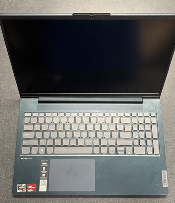Lenova Laptop With Charger In Box 