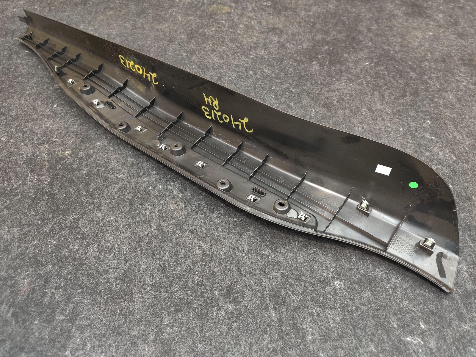 Right Side Entry Cover Strip Sill Trim Cover 51477314938 OEM BMW i8 2014-19 NOTE