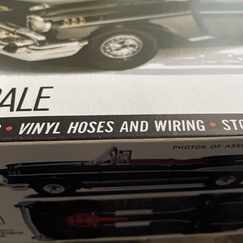 AMT 57 Chevy Bel Air Convertible 1/16th Scale Vintage Plastic Model Kit - Picture 4 of 6