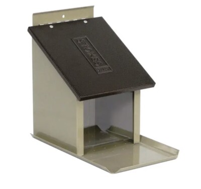Squirrel Lunch Box House Perfect For Feeding (bff)