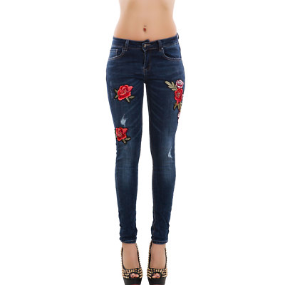 PT05 SLIM FIT FLOWER DENIM／Made in Italy 3D Flower Embellished Denim Jeans - blendedvintagemarketplace