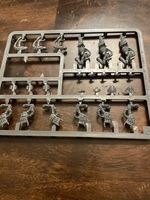 Warhammer 40k TYRANIDS TERMAGANTS WEAPONS Citadel Frame 1 90s oop Sprue Note S7
