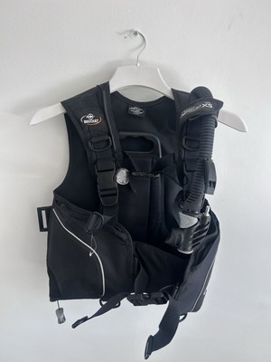 Auftriebskompensatoren Tauchset Tauchen Tauchausrüstung Beuchat Größe XS