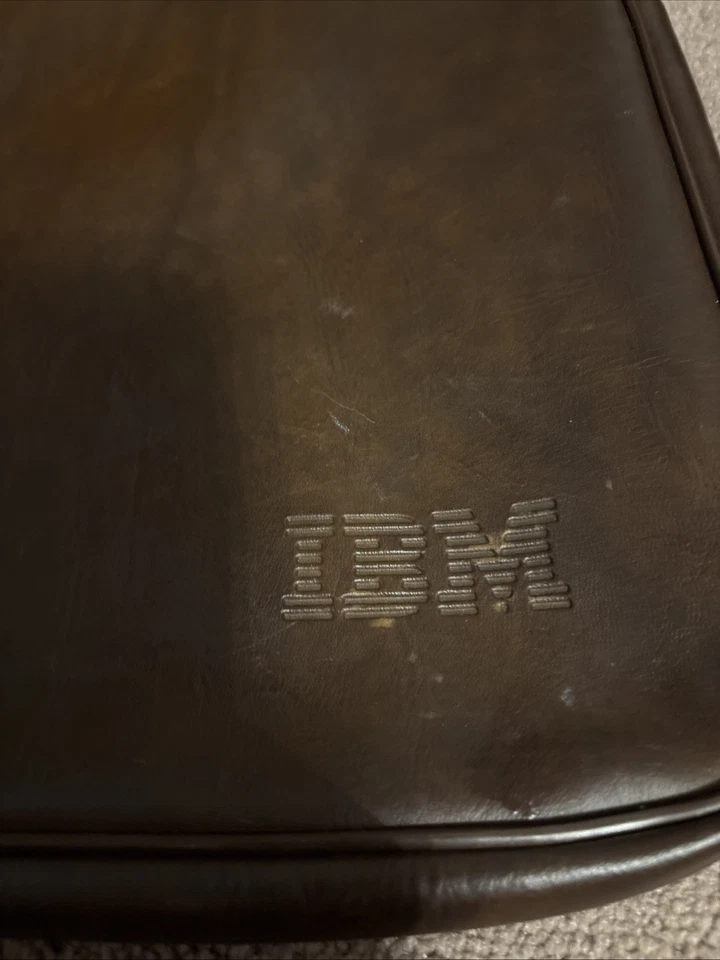 Vintage hazel USA vintage IBM laptop case ziparound - Image 2 of 4