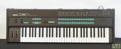 Yamaha DX7 Classic 80's Digital FM Polyphonic Synthesiser - 100V - Image 1 of 4