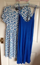 Two Ladies Dresses (Boohoo Blue (8) & Wednesday's Girl White Blue Floral (XS))