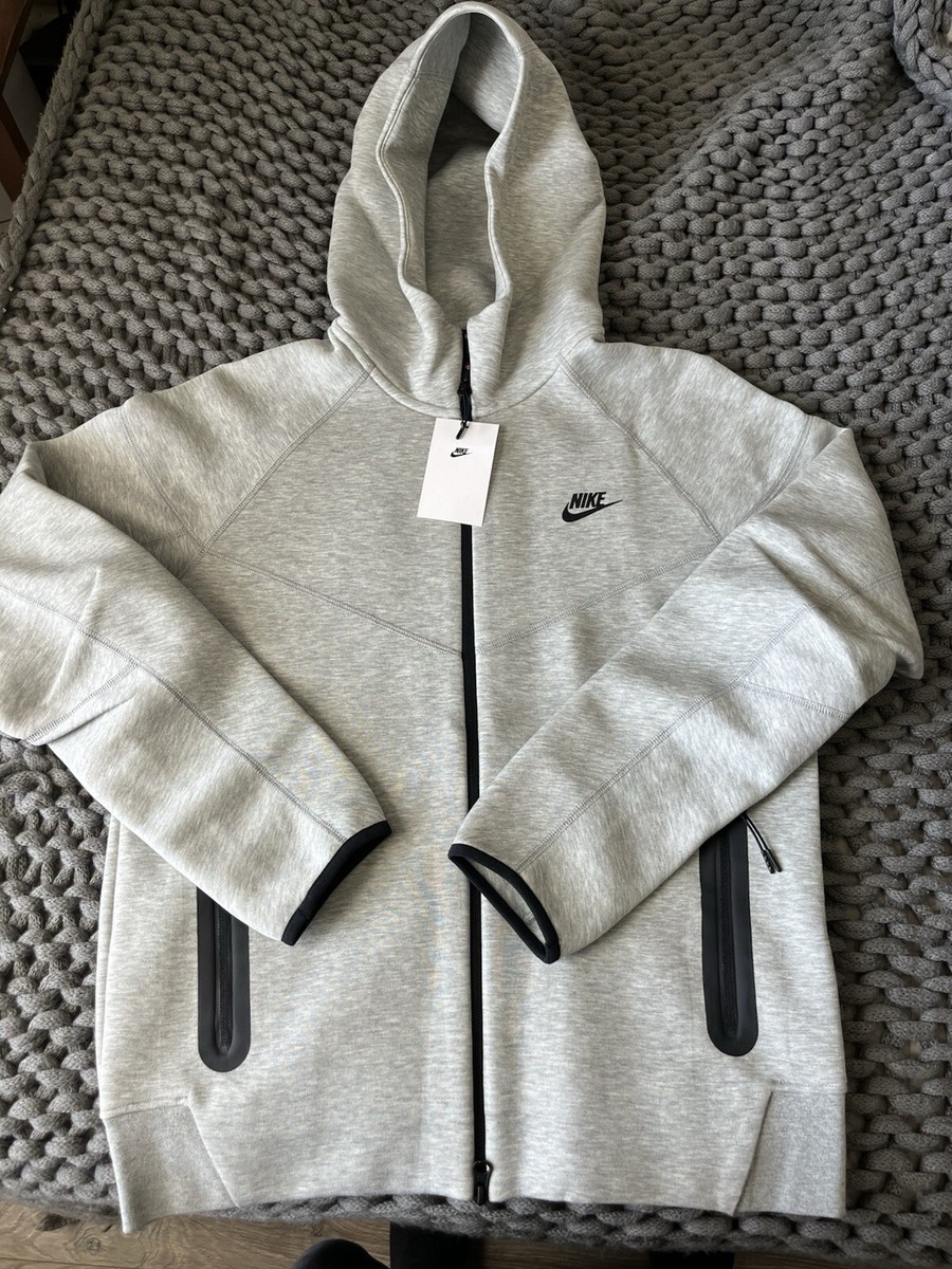 トップス archive 00s NIKE gray tech zip vest Y2K NIKE - 00s nike archive tech cyber vest y2kの通販 by vintage