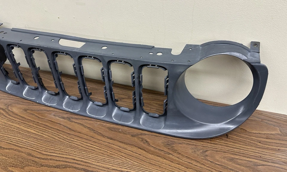 Jeep Renegade 2015 2016 2017 2018 parrilla delantera OEM nuevo Foto 4 de 4