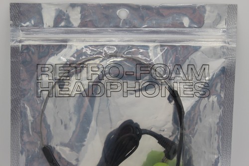 RETROSPEKT RETRO-FOAM HEADPHONES WITH GREEN FOAM C2668 - Picture 2 of 5
