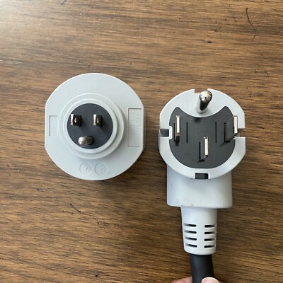 Nissan Leaf 充電器 Zero Emission Nissan Leaf EV Charger CE-JN27N0AD 296900 3xbe Zero Emission
