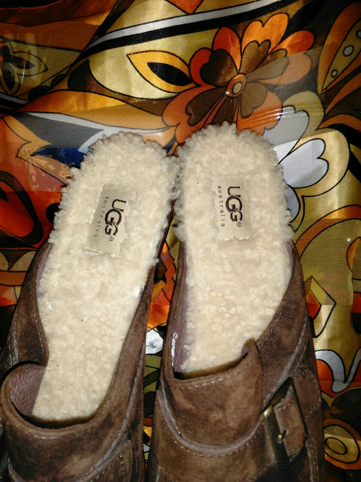 UGG COFFEE COLORED SIZED 12 MULES. GINUINE SHEEPSKIN INSIDE. 3INCH ...