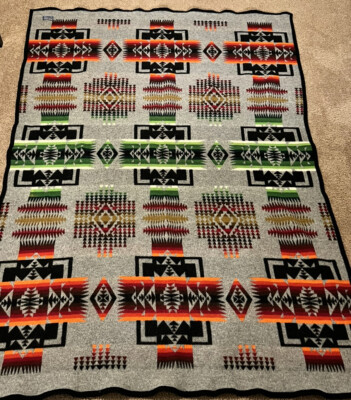 Pendleton Beaver State Wool Blend Blanket Grey Black Orange Red