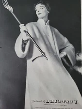 1952 womens Stroock Paris La Mode coat tailored by Brittany vintage fashion ad