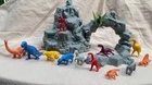 Vintage MARX PREHISTORIC PLAYSET ~ Dinosaurs Rocks Cavemen