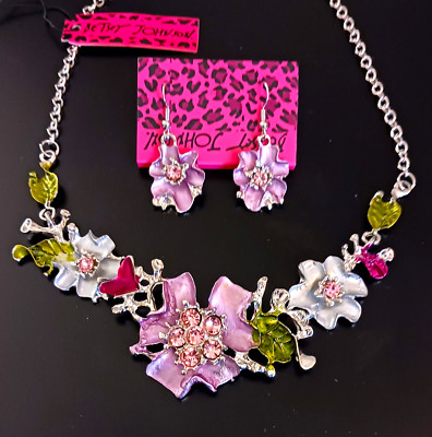 Bouquet Pink FLOWER GARDEN Floral Rhinestone Betsey Johnson Necklace Earring Set