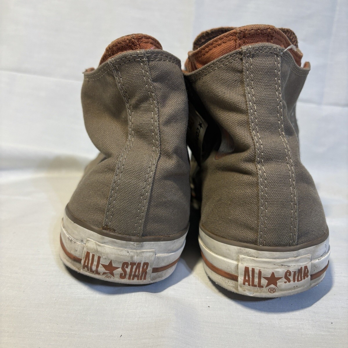 Chuck Taylor Converse  View 5